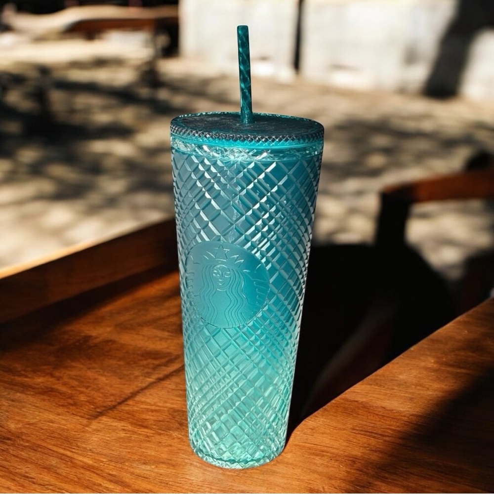 Starbucks 2023 Spring Jeweled Teal Green Blue ombre Tumbler reusable straw